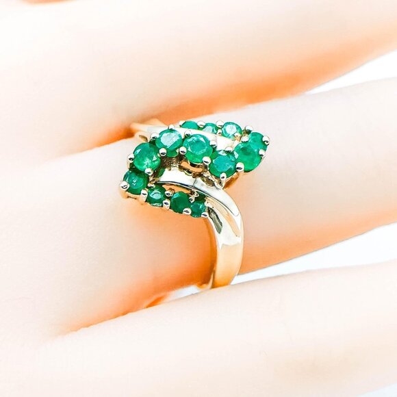 Vintage 10k Yellow Gold Natural Emerald Ring Size 7.5 - Picture 6 of 6